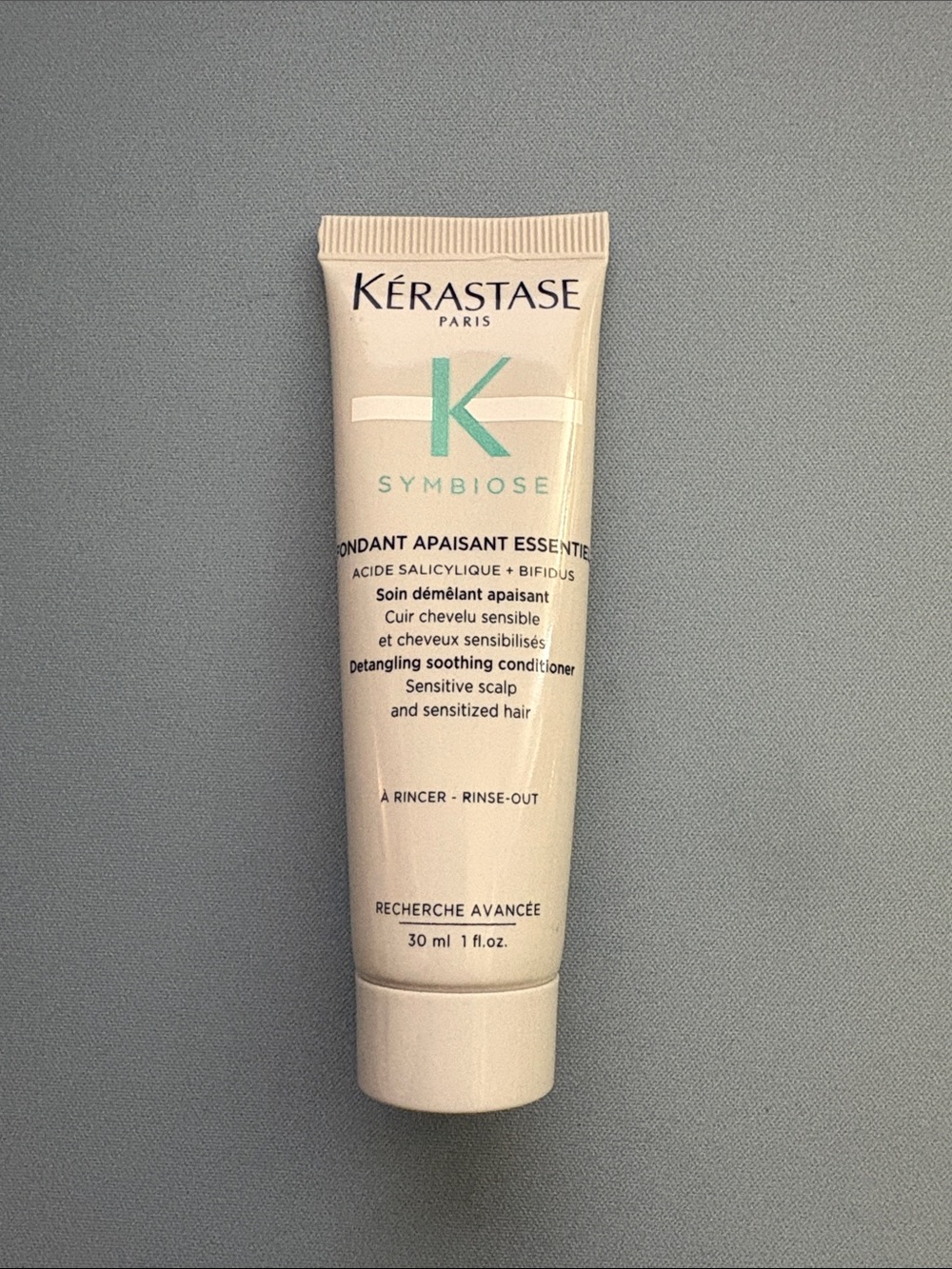 Kerastase Symbiose Detangling Conditioner - Cream & Teal Accents